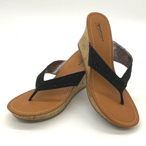 Arizona jeans black thong wedge heel sandals